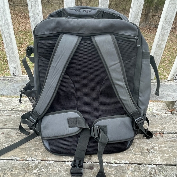 Rick Steves Carry On Travel Backpack - Picture 5 of 6